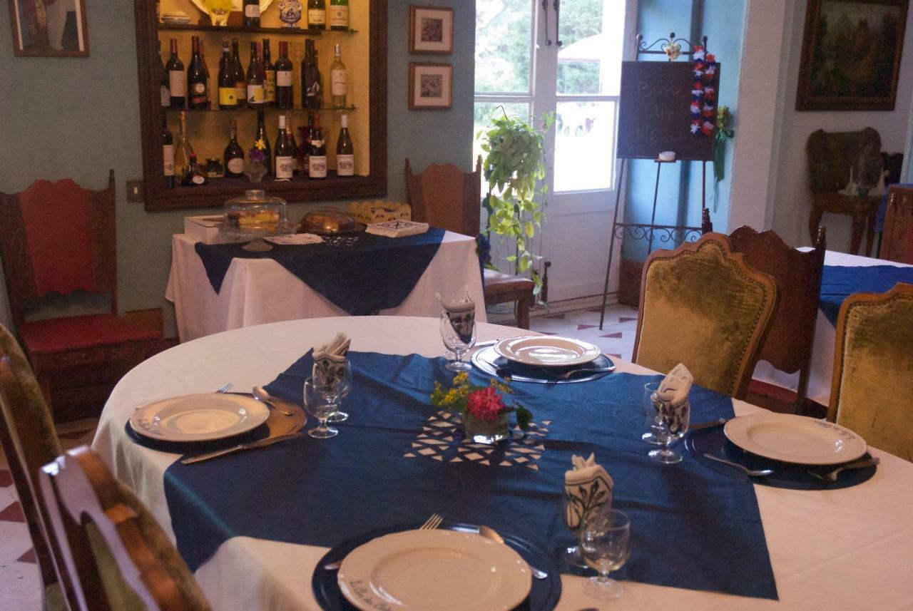 Le Clos Des Cedres B&B La Rochefoucauld Εξωτερικό φωτογραφία