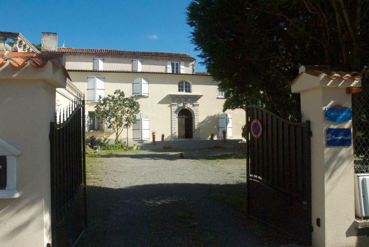 Le Clos Des Cedres B&B La Rochefoucauld Εξωτερικό φωτογραφία